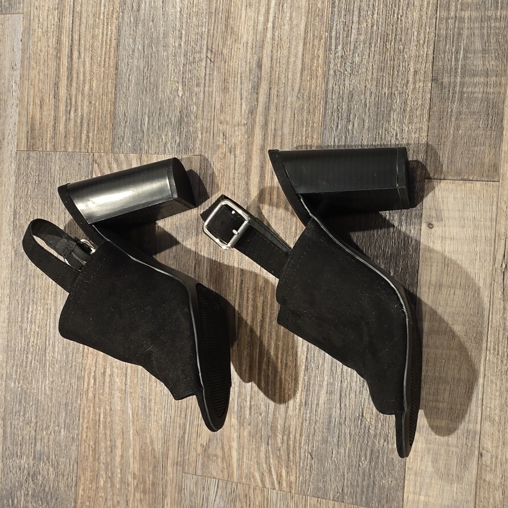 Madden‎ Girl Hana black slingback heeled sandals | Size 7​ - Picture 4 of 10